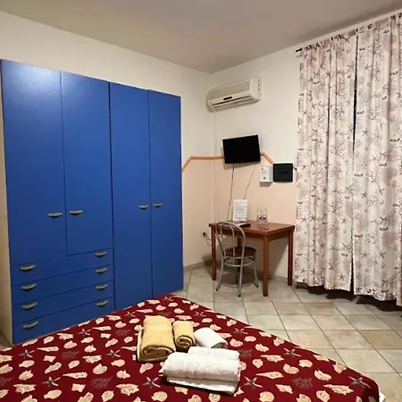 Pm 20 Via Fratelli Kennedy Отель типа 