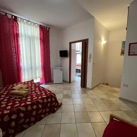 Pm 20 Via Fratelli Kennedy Альгеро